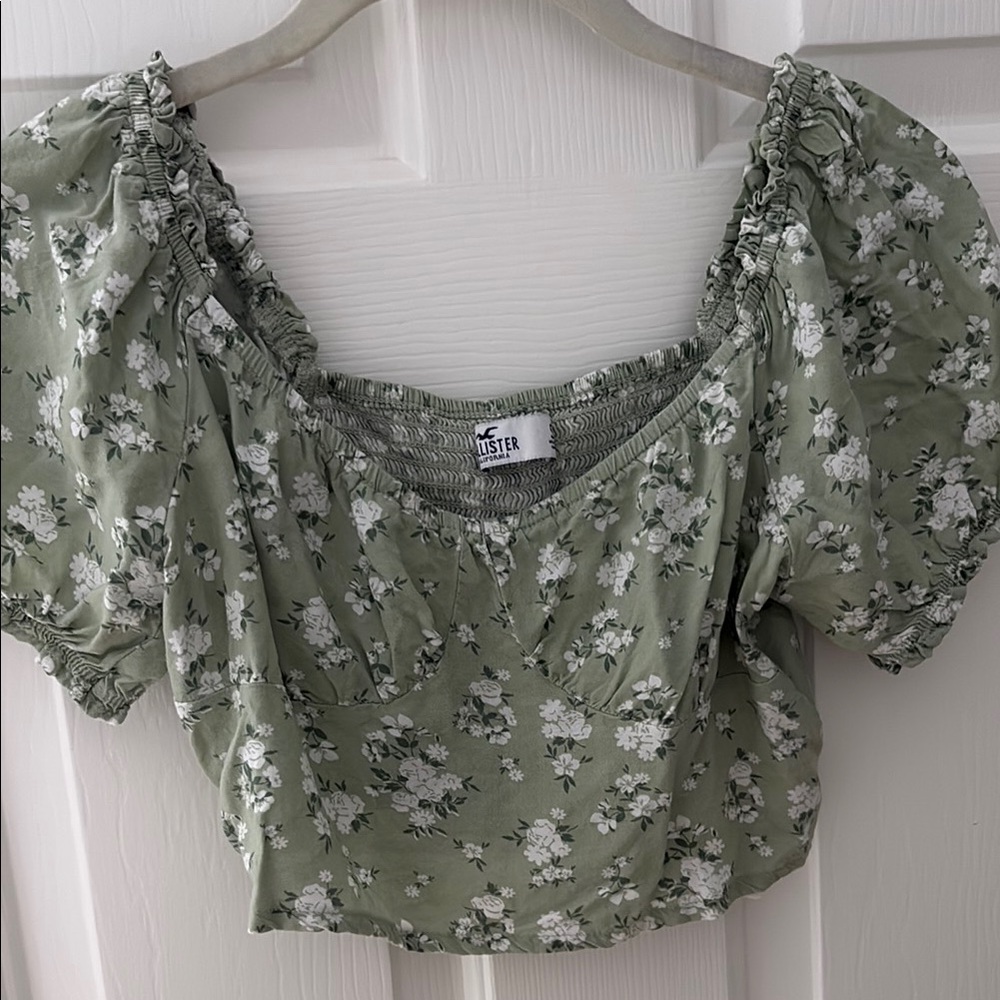 Hollister Green Floral Women's Top